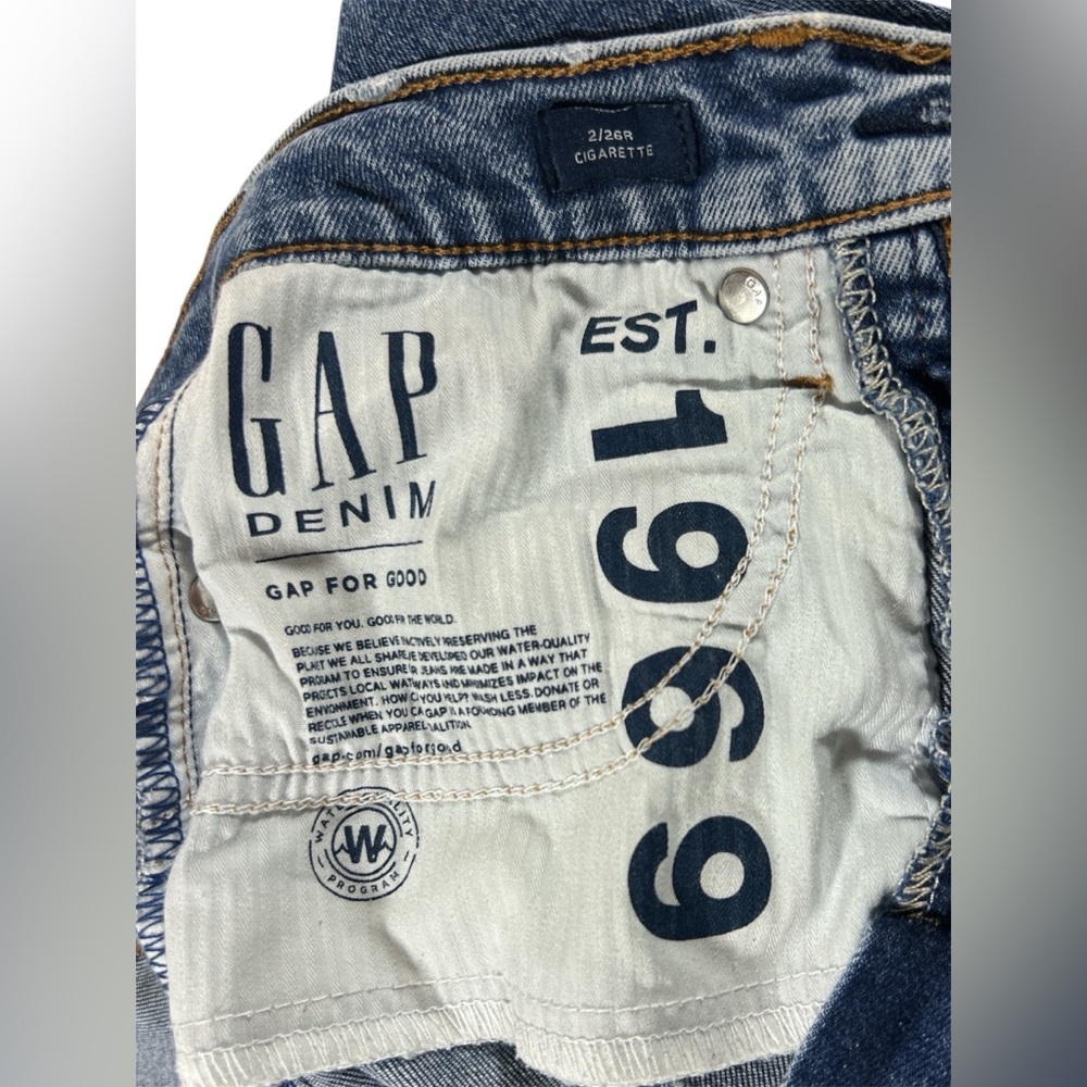 Gap Denim Mid Rise Straight Leg Jeans 2 /26 Regular Blue Wash Essential Classic - Picture 3 of 11